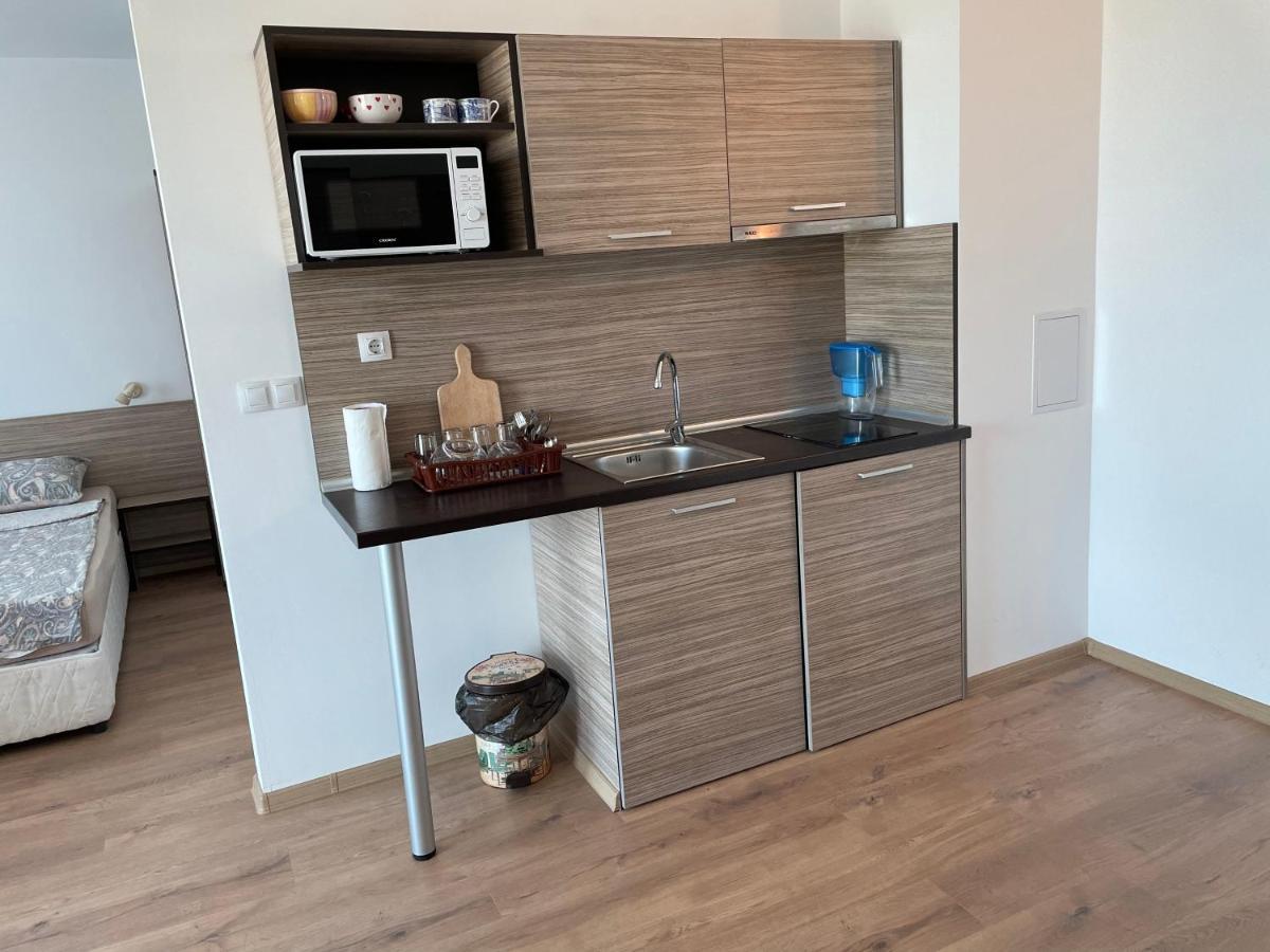 Appartement Апартамент В Сарафово à Burgas Extérieur photo