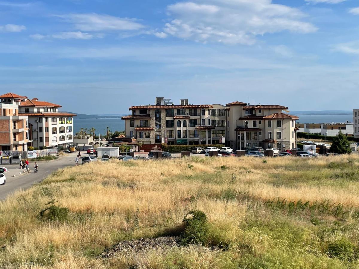Appartement Апартамент В Сарафово à Burgas Extérieur photo