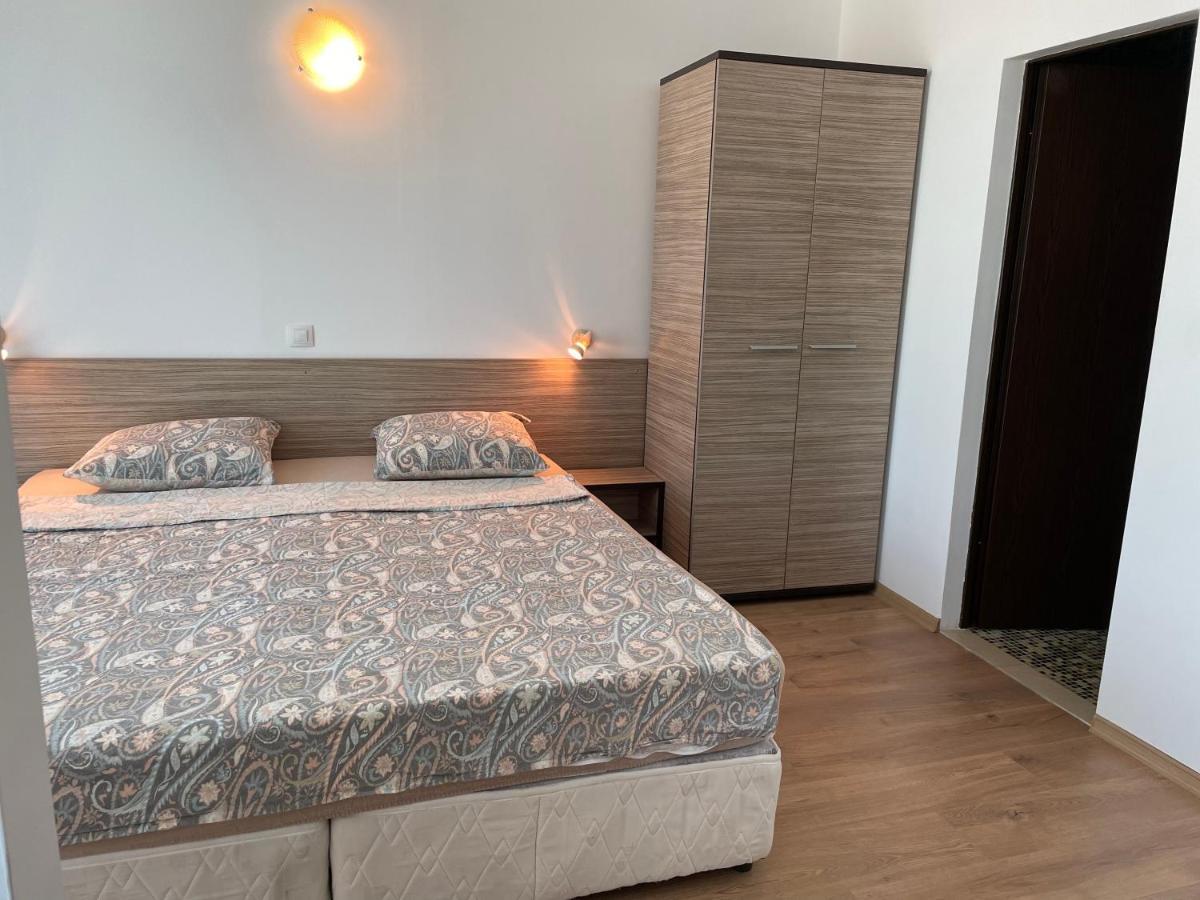 Appartement Апартамент В Сарафово à Burgas Extérieur photo